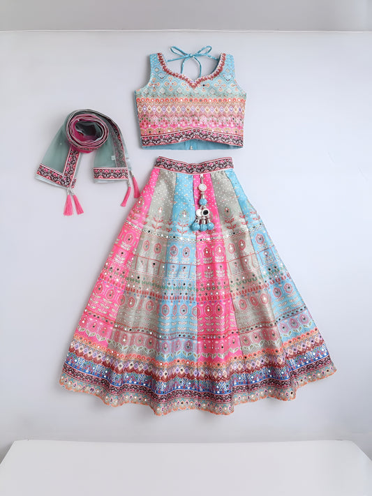 Dress4