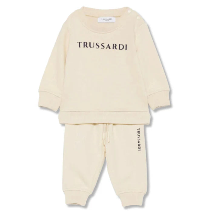 TrackSuit3